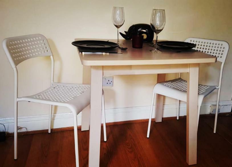 The Ideal House - 24 7 Check In Parking Villa Bradford  Esterno foto